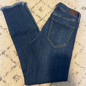 Women’s skinny jeans
